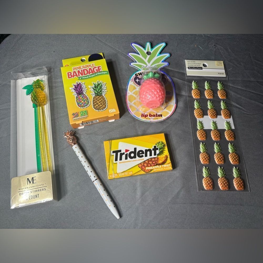 6 pc New Pineapple Theme Bundle NWT